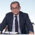 Missione di Tria in Cina con Panetta