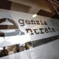 Stop alle cartelle del fisco a Ferragosto, congelati 800mila atti